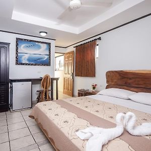 Cadillac Rock Beach Hotel
